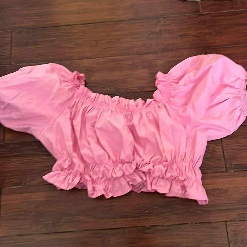 Pink Crop Top - Off Shoulder Cropped Top Pink Ruffled